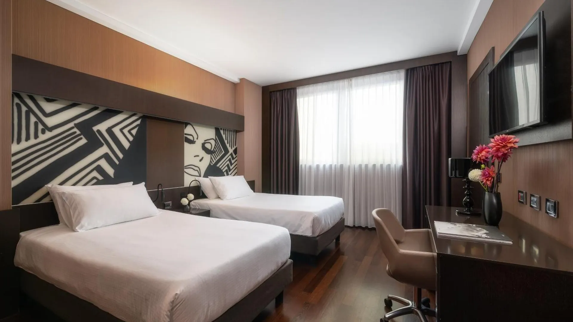 **** Hotel Crowne Plaza Milan City By Ihg Italië
