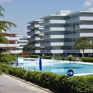 Valbella Con Piscina Apartament Bibione