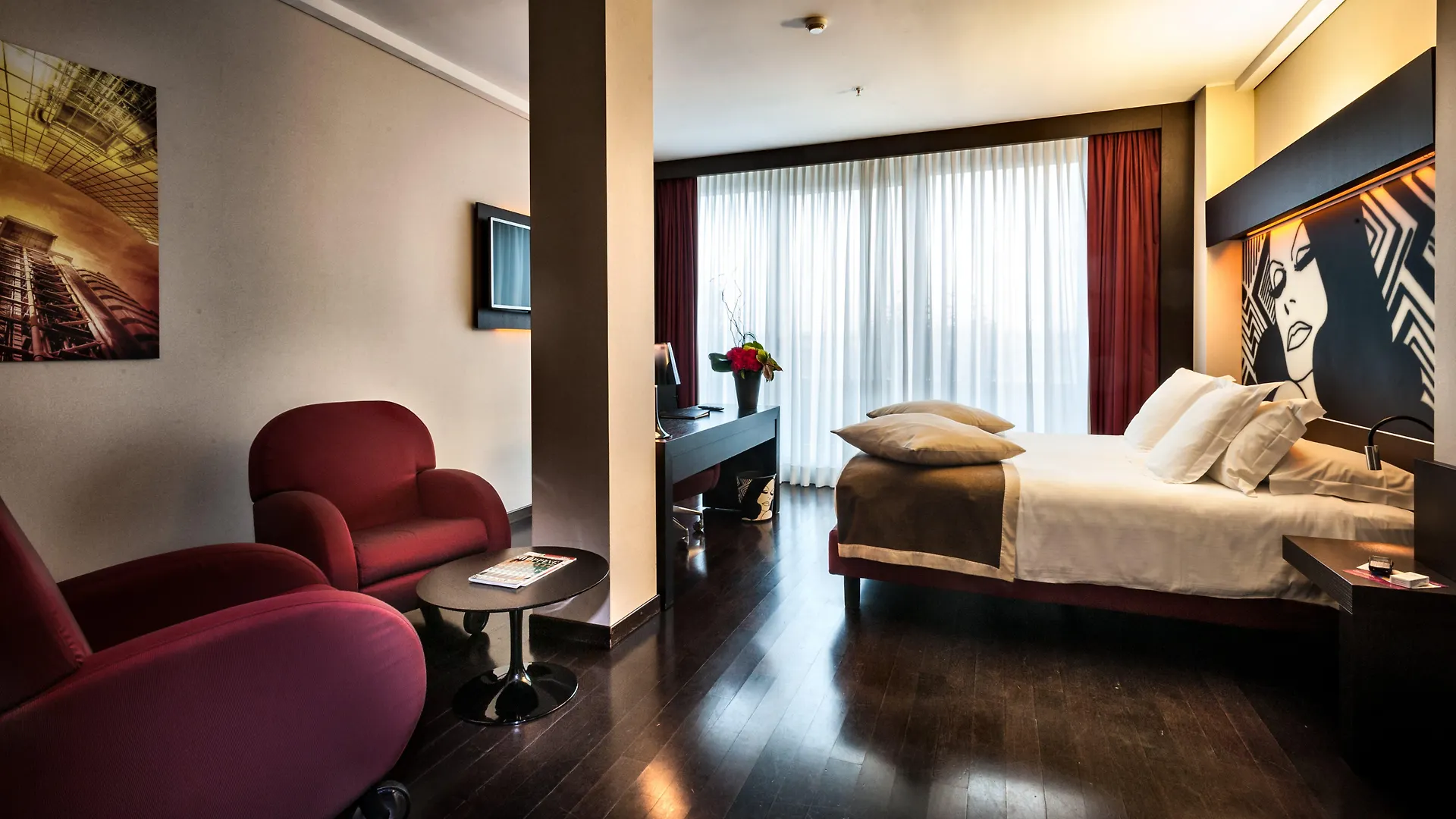 Crowne Plaza Milan City By Ihg 4*,
