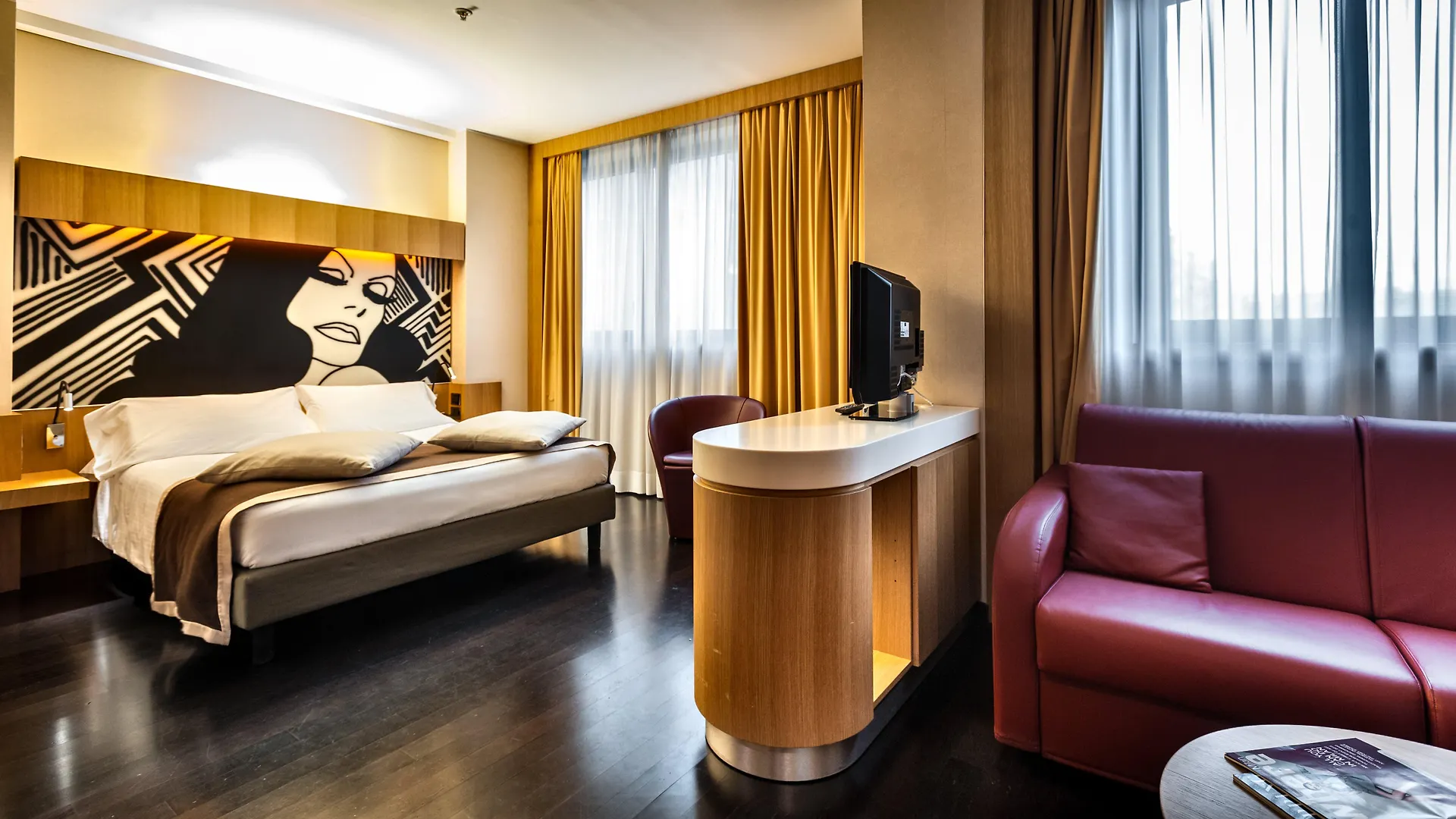 Crowne Plaza Milan City By Ihg Hotel