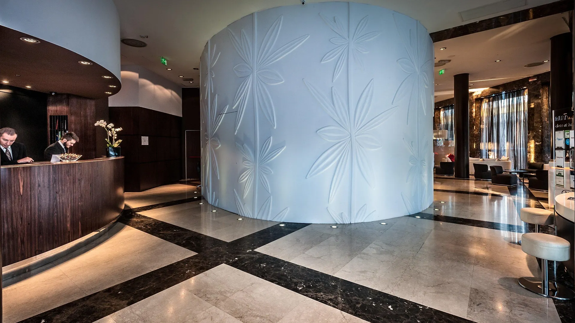 Crowne Plaza Milan City By Ihg 4*,