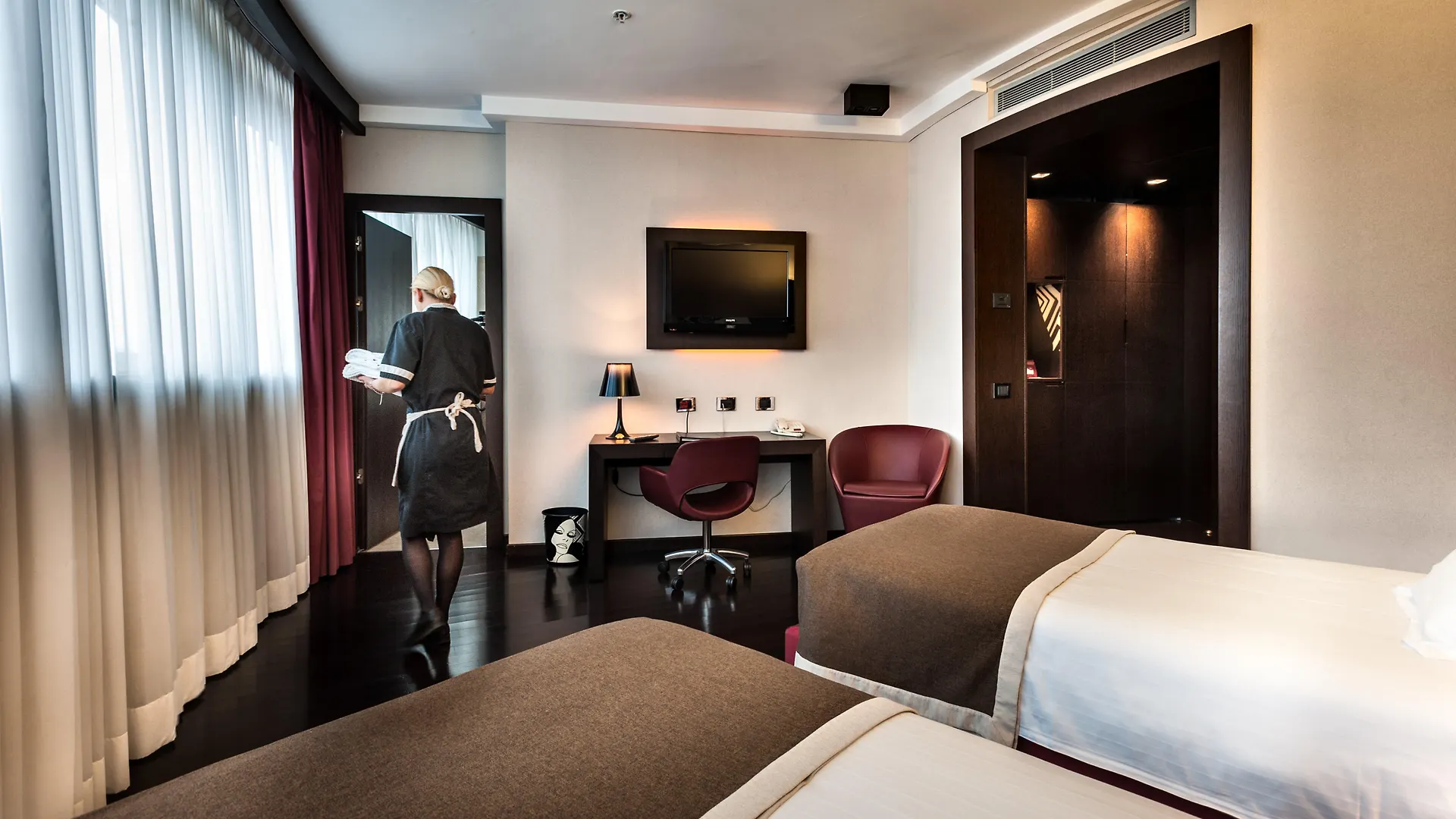 Crowne Plaza Milan City By Ihg 4*,  Italy