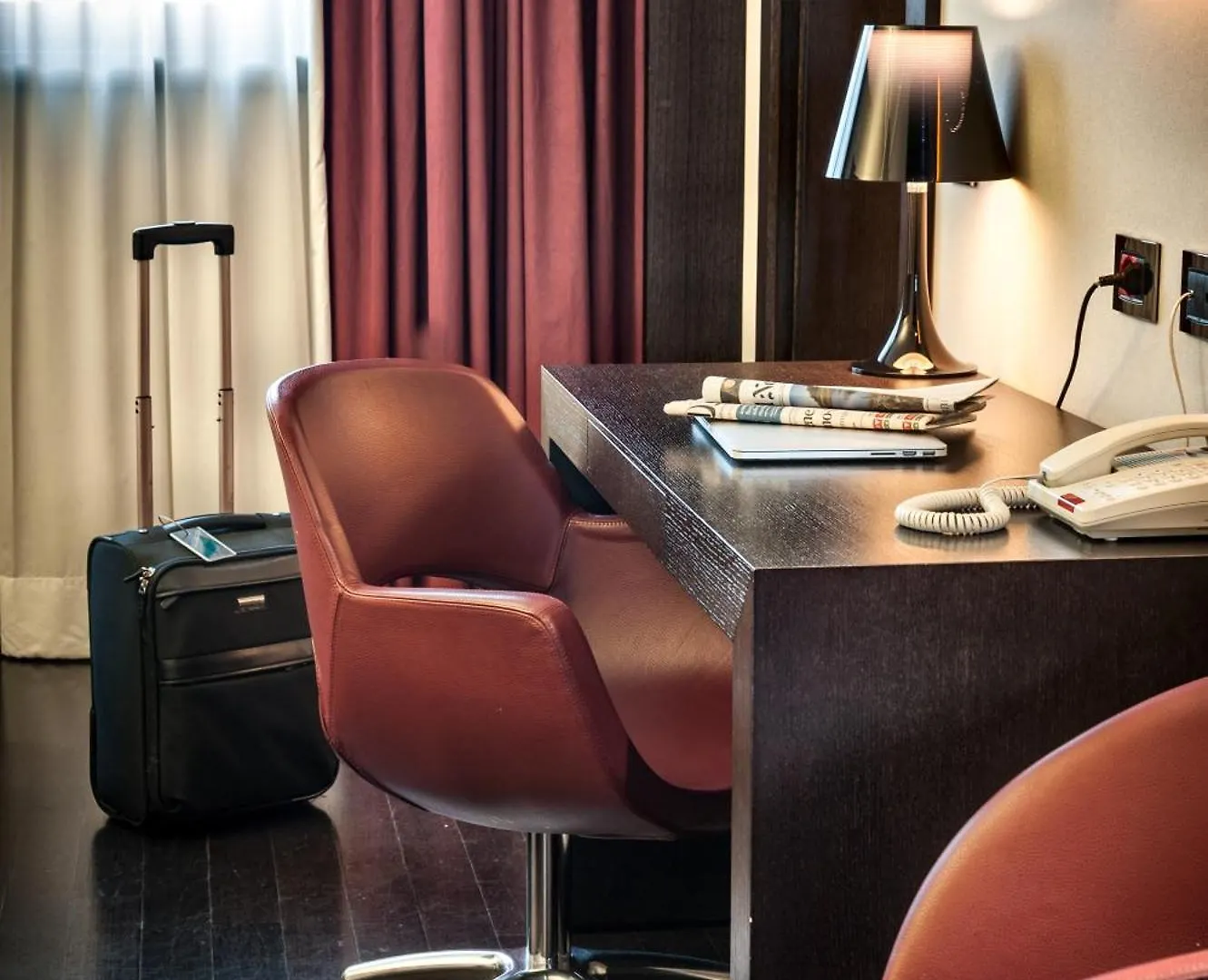 Crowne Plaza Milan City By Ihg Hotel