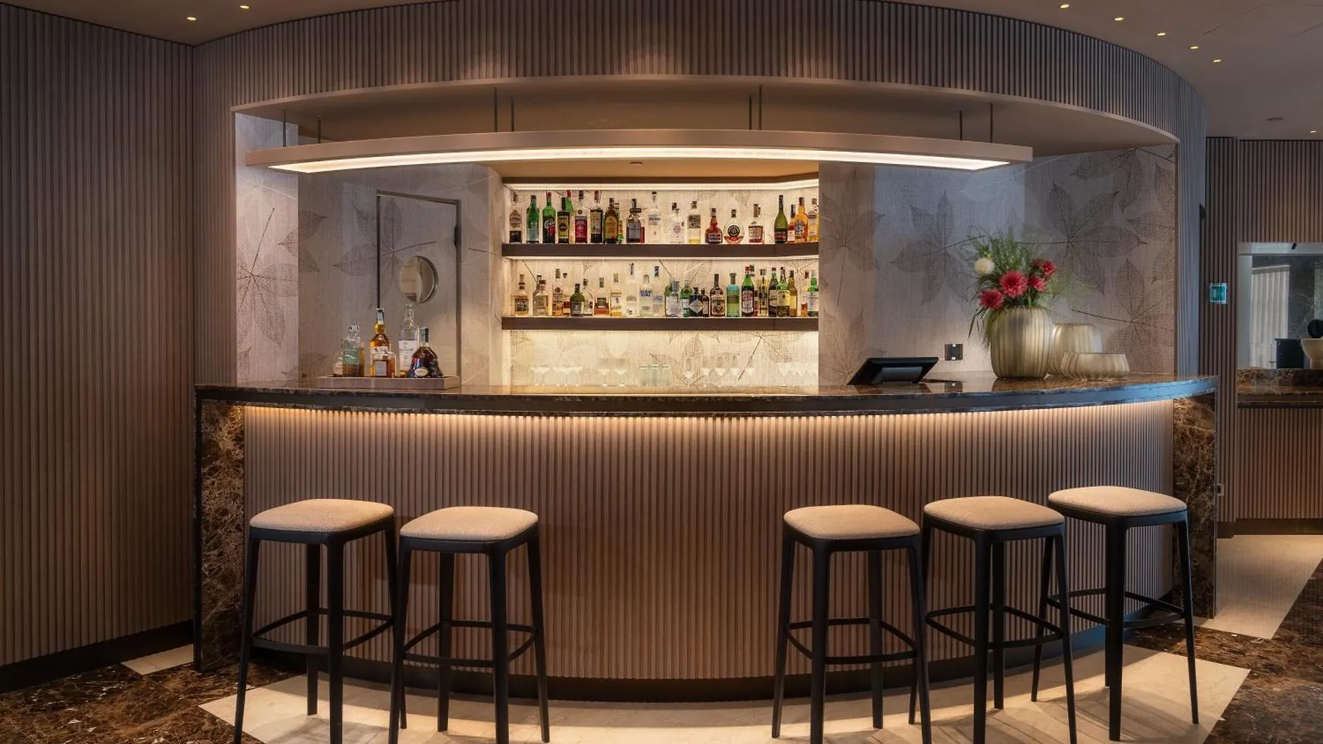 מלון Crowne Plaza Milan City By Ihg