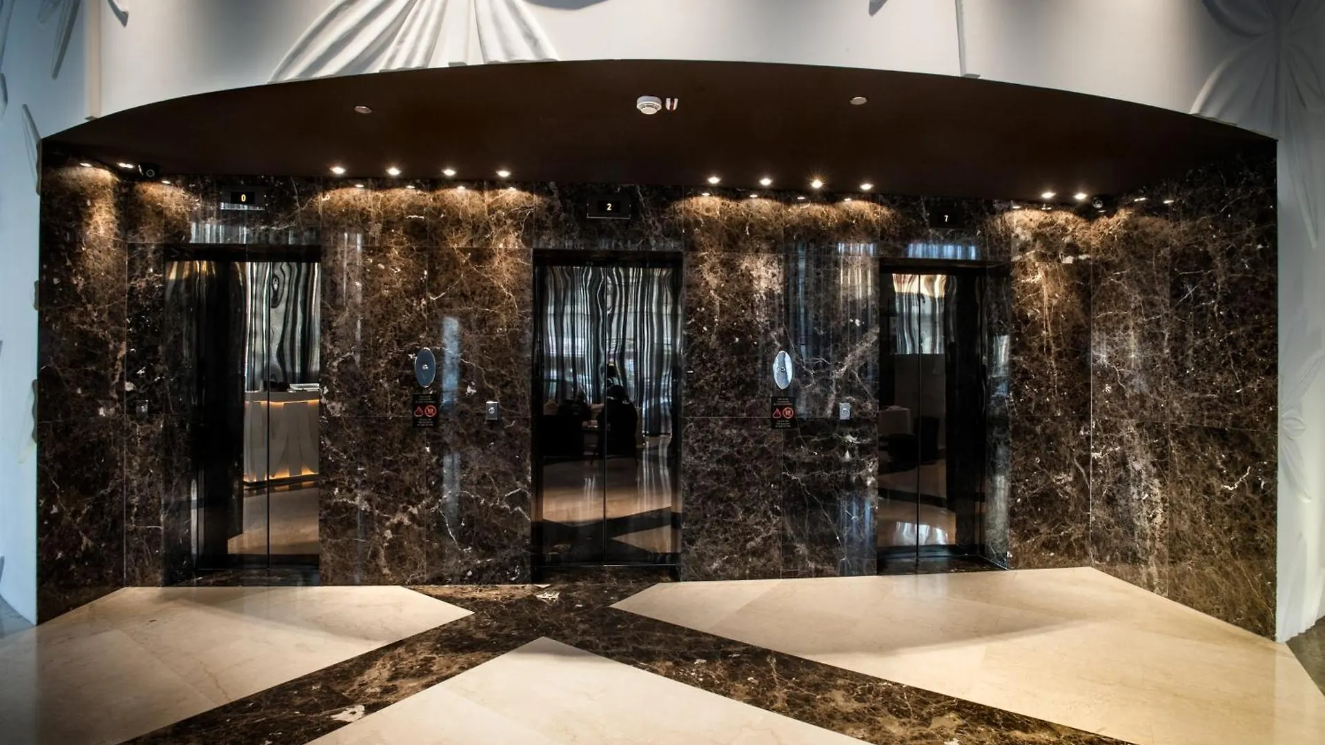 Crowne Plaza Milan City By Ihg 4*,